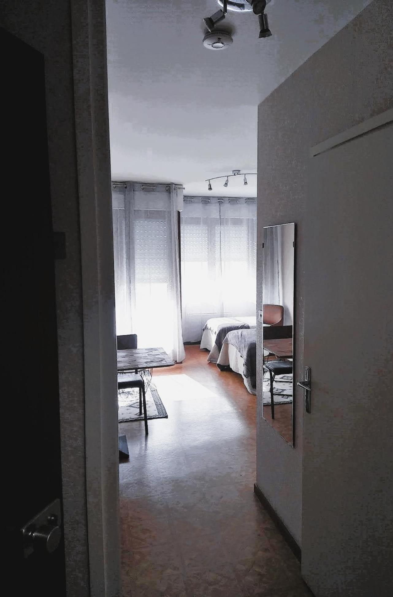 Paisible Studio Avec Agreable Loggia 2 Mn Du Centre Apartment Aix-les-Bains Exterior photo